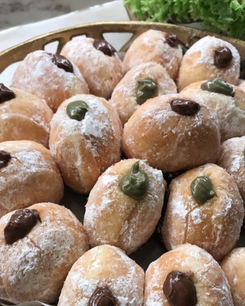 غريبه