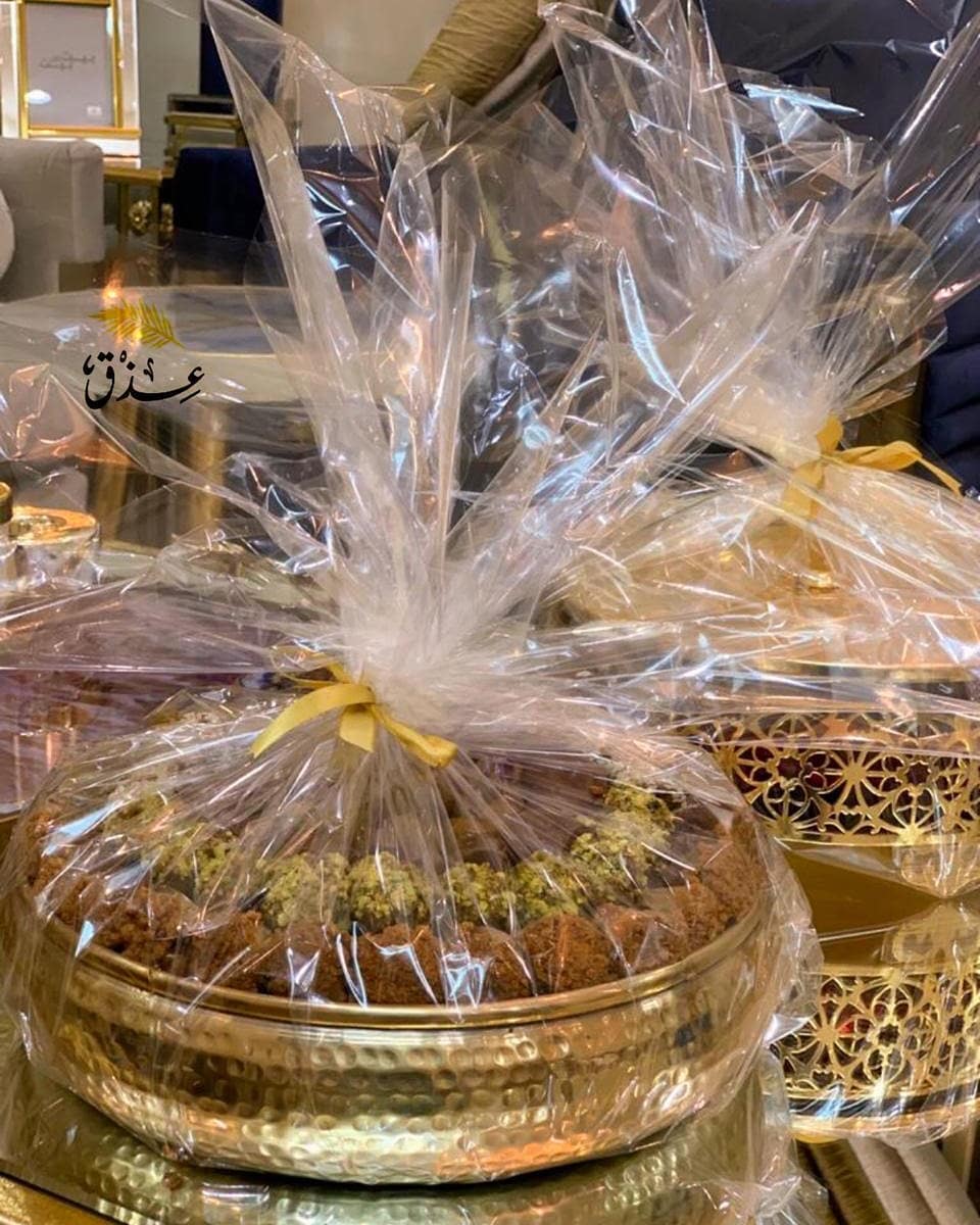 #ابها #عذق #تجمع_بنات_الجنوب #عسير #تقديمات_ضيافه #سيدات_أبها #تمر #تمور #تمور_فاخرة #توزي