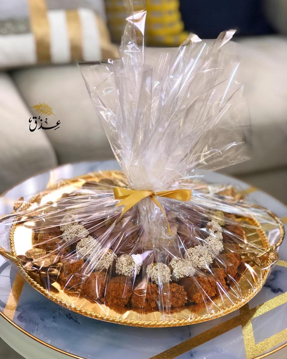 #ابها #عذق #تجمع_بنات_الجنوب #عسير #تقديمات_ضيافه #سيدات_أبها #تمر #تمور #تمور_فاخرة #توزي