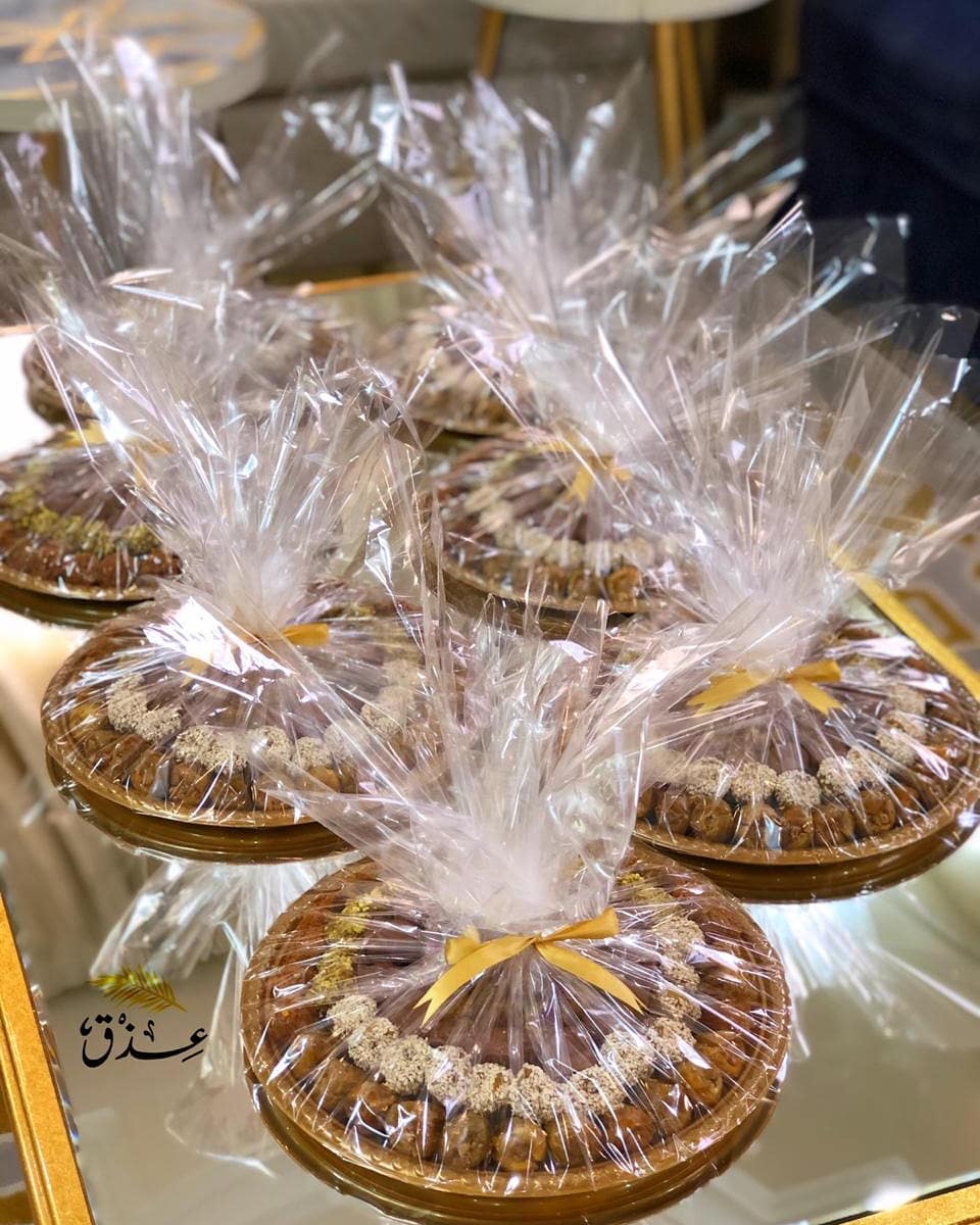 #ابها #عذق #تجمع_بنات_الجنوب #عسير #تقديمات_ضيافه #سيدات_أبها #تمر #تمور #تمور_فاخرة #توزي