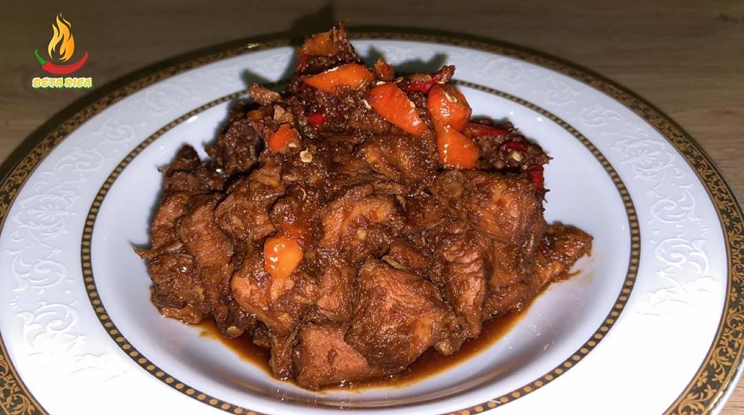 ( 23 SR) دجاج بمبروجك