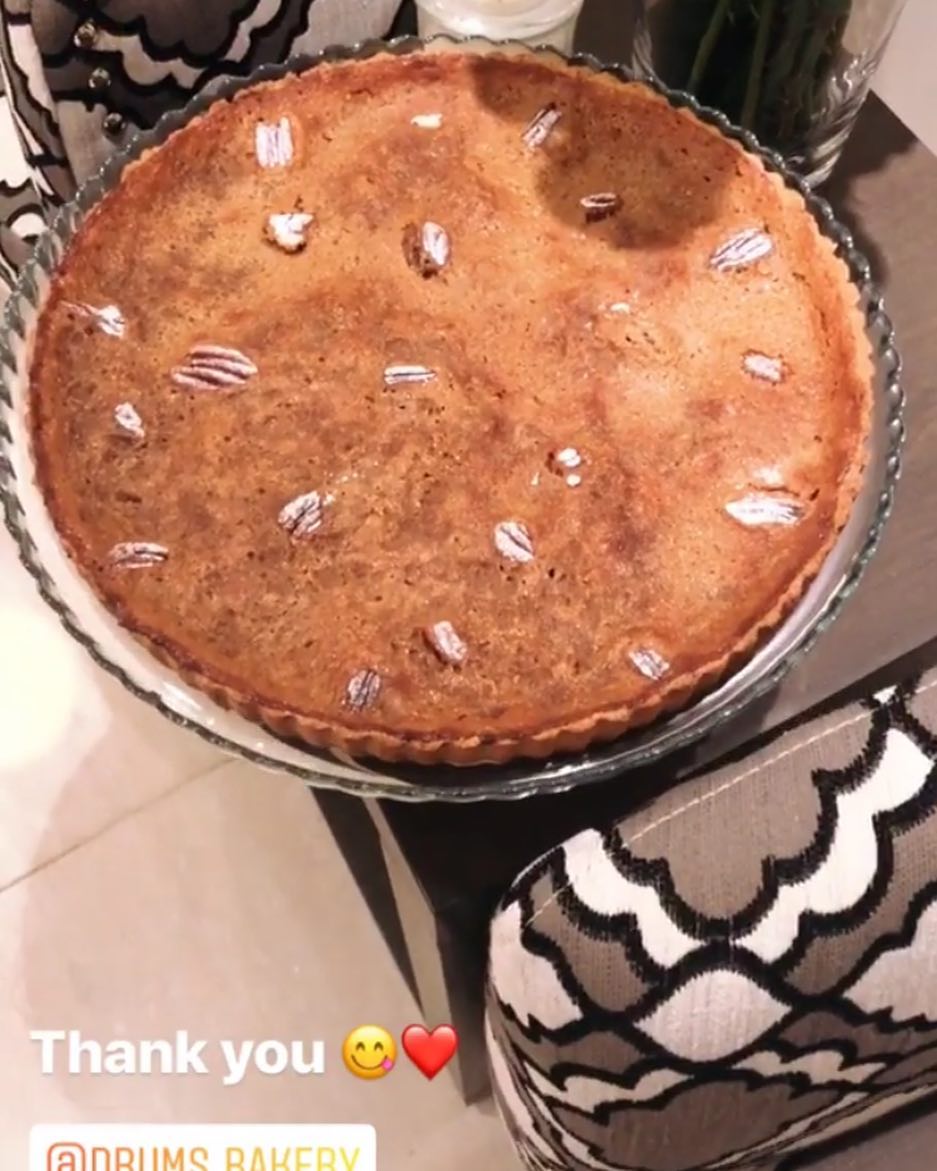 ماتكمل القهوه الا بالبيكان تارت ☕️✨