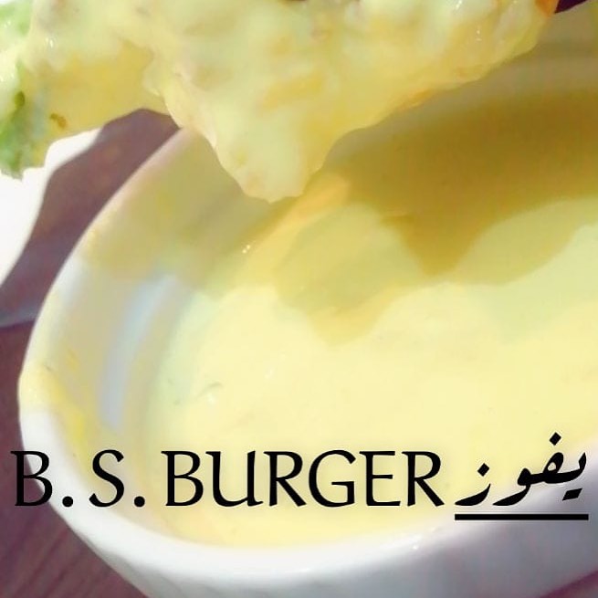 برجر#لحم#طازج#يفوز#صوص#جبنة#شيدر#