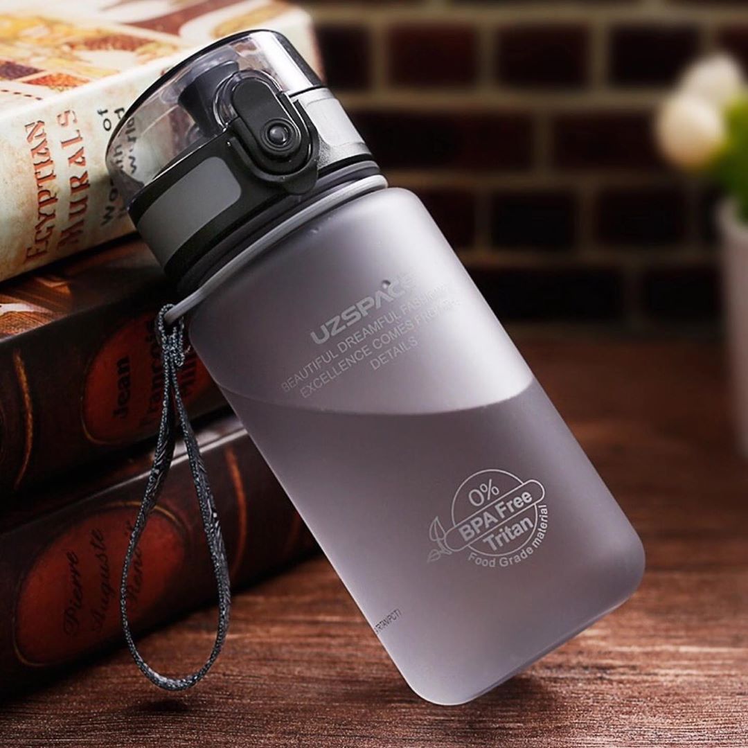 ‍♂️مطارة ماء رياضية(350ml) اللون : أسود جودة عالية #زجاجة_ماء#كوب#مويه#عصير#فواكة#ماء #كيو