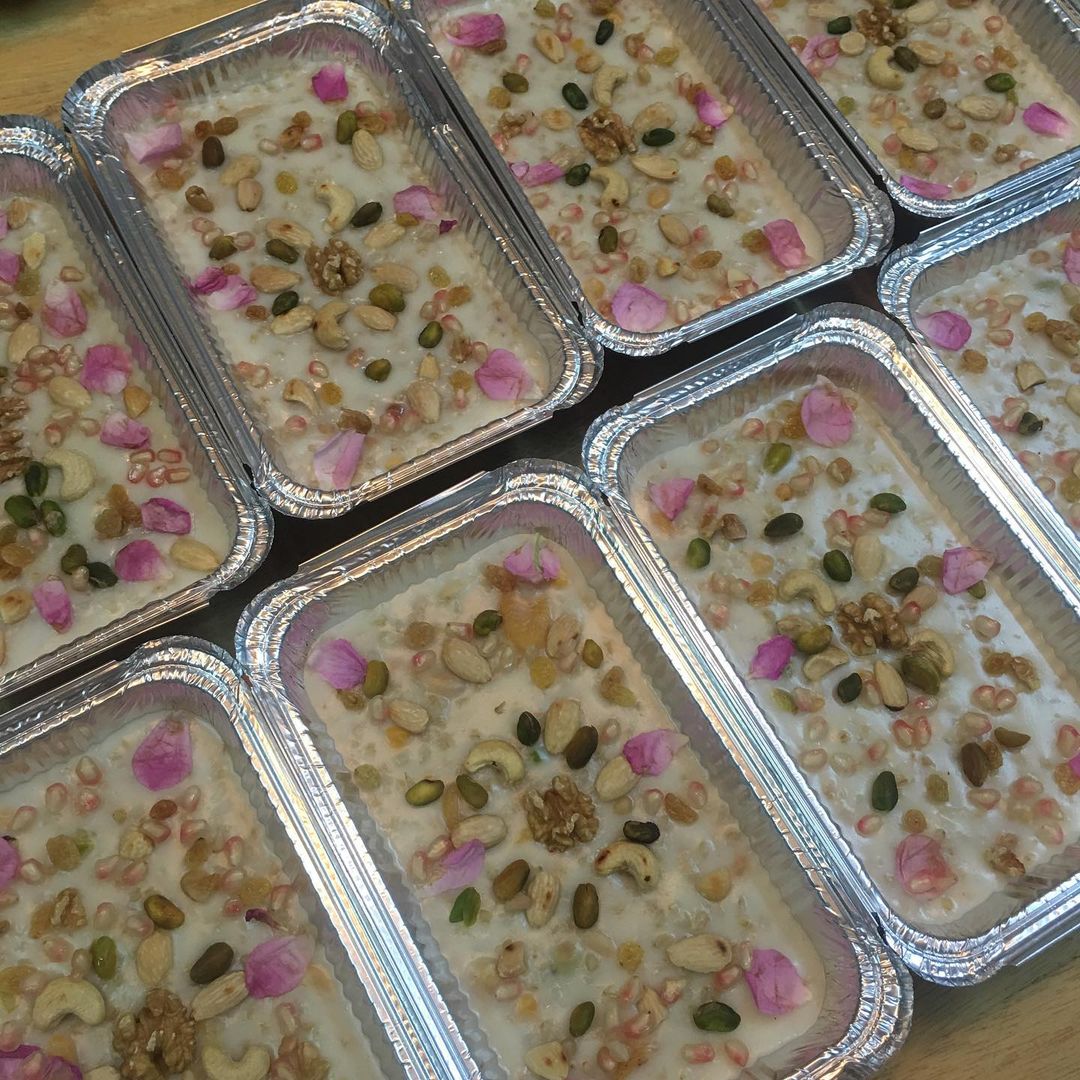 . . ❤️❤️ ،،. . .طلبية عاشورية من ايدي مدينية الطعم حكاية ❤️ . . للطلبات: الارسال على الداي