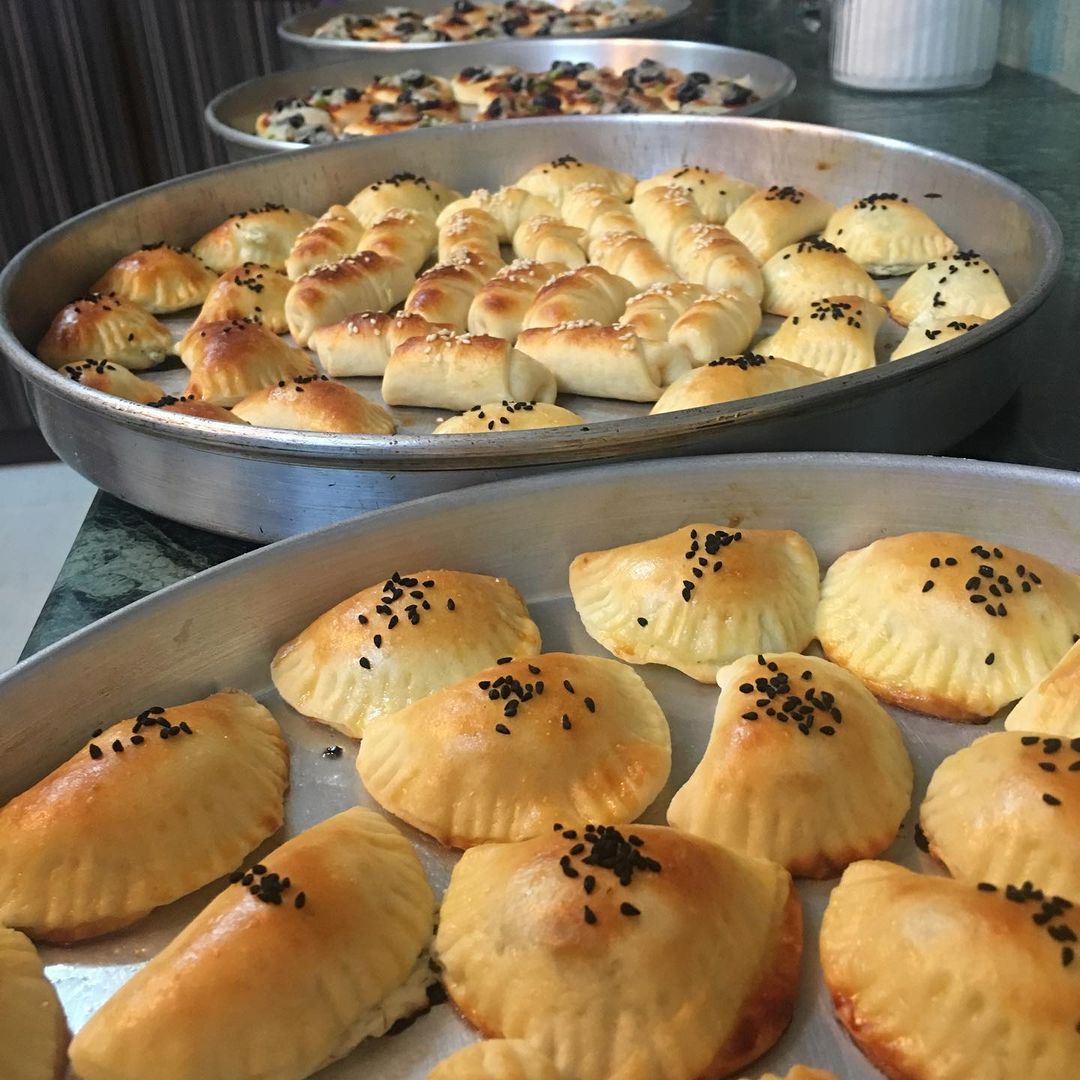 . . ❤️❤️ ،،. . .معجنات مشكلة . . للطلبات: الارسال على الدايركت ، أو واتساب : #yummy#bakery