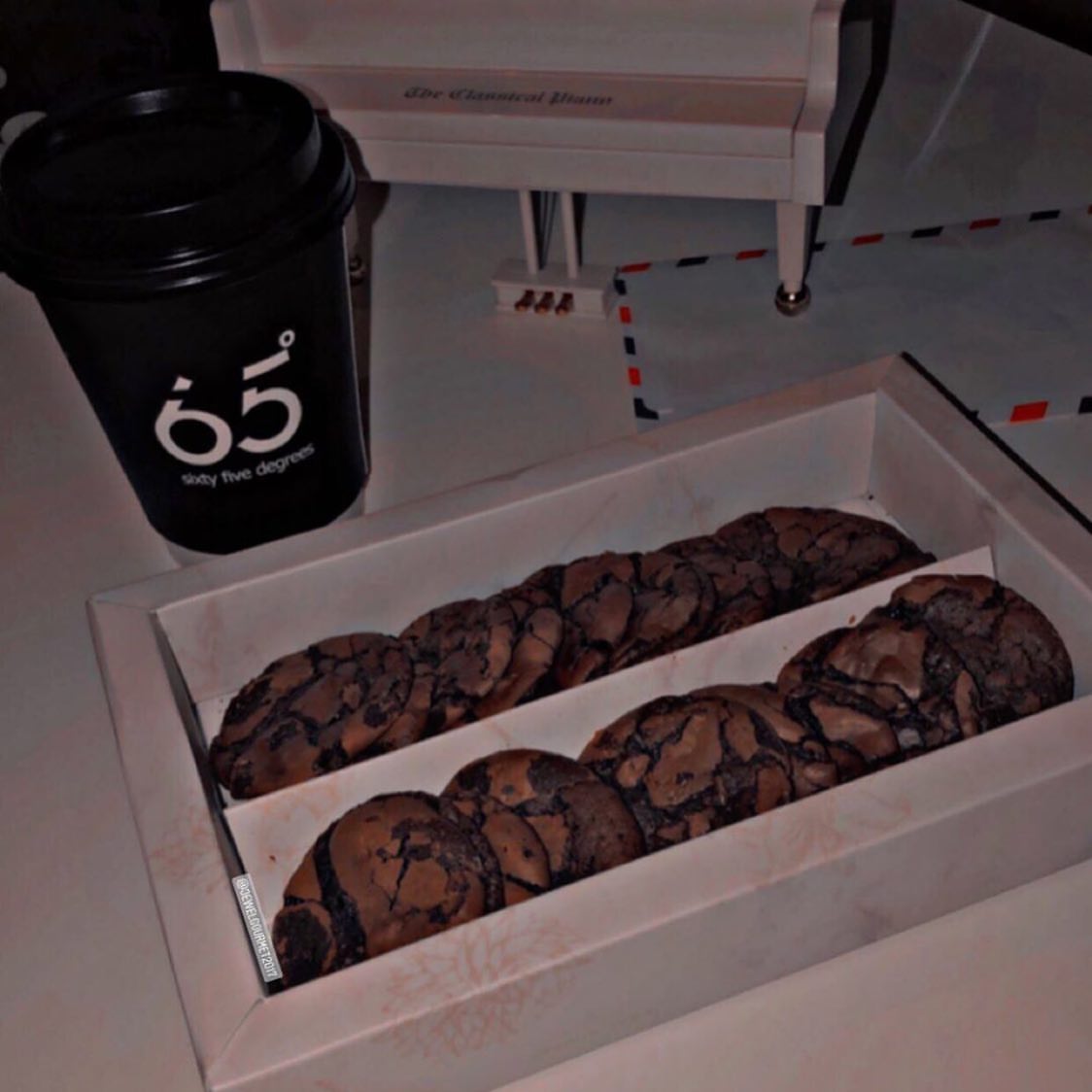 حبايبي أهل الأحساء❤️غدا توصيل مجاني للمنازل بسعر العرضمتوفر الكلاسيك والزعتر#خليك_بالبيت #