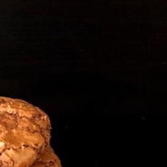 Love is in the air .... A special gift combination for your special one Chocolate cookies