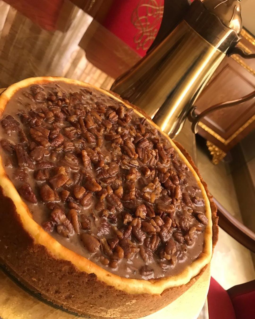 Pecan cheesecake extra Large 320 SR تشيزكيك بالجوز الامريكي