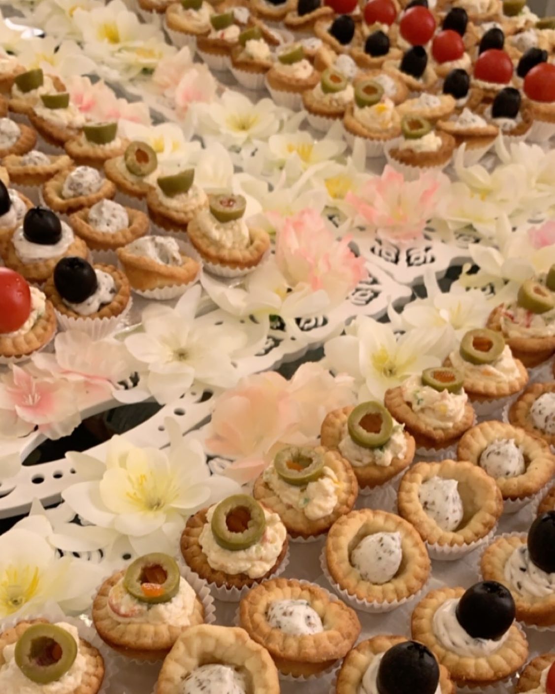 تارت مالح #ساندوشات #طباخات_الخبر #طبخ_بيت #حلا #مالح #موالح #بسبوسه #ضيافة #توزيعات #الخب