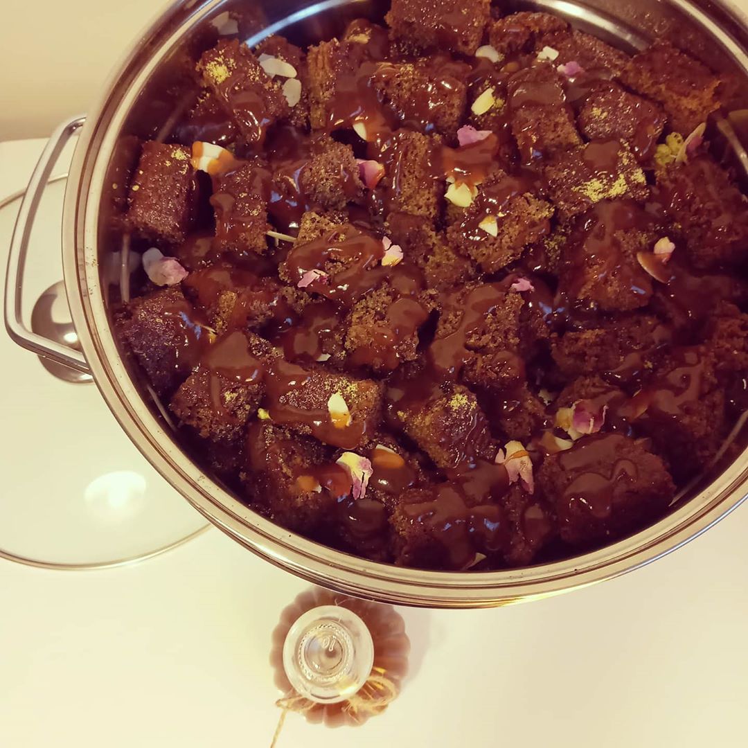 جديدنا ❤ بودينق التمر مع صوص الكاراميل