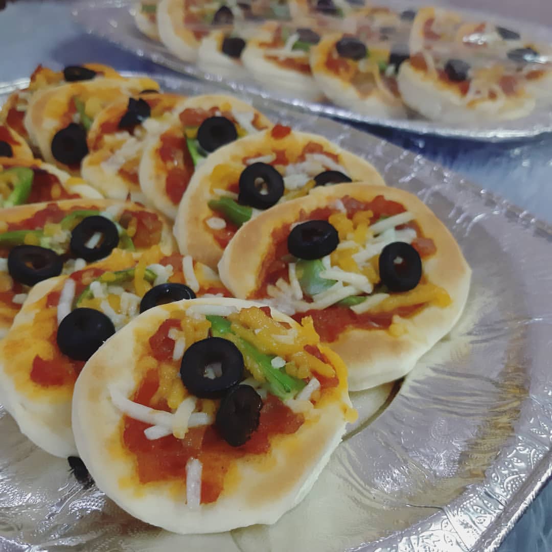 طلبية اليوم بيتزا وسط