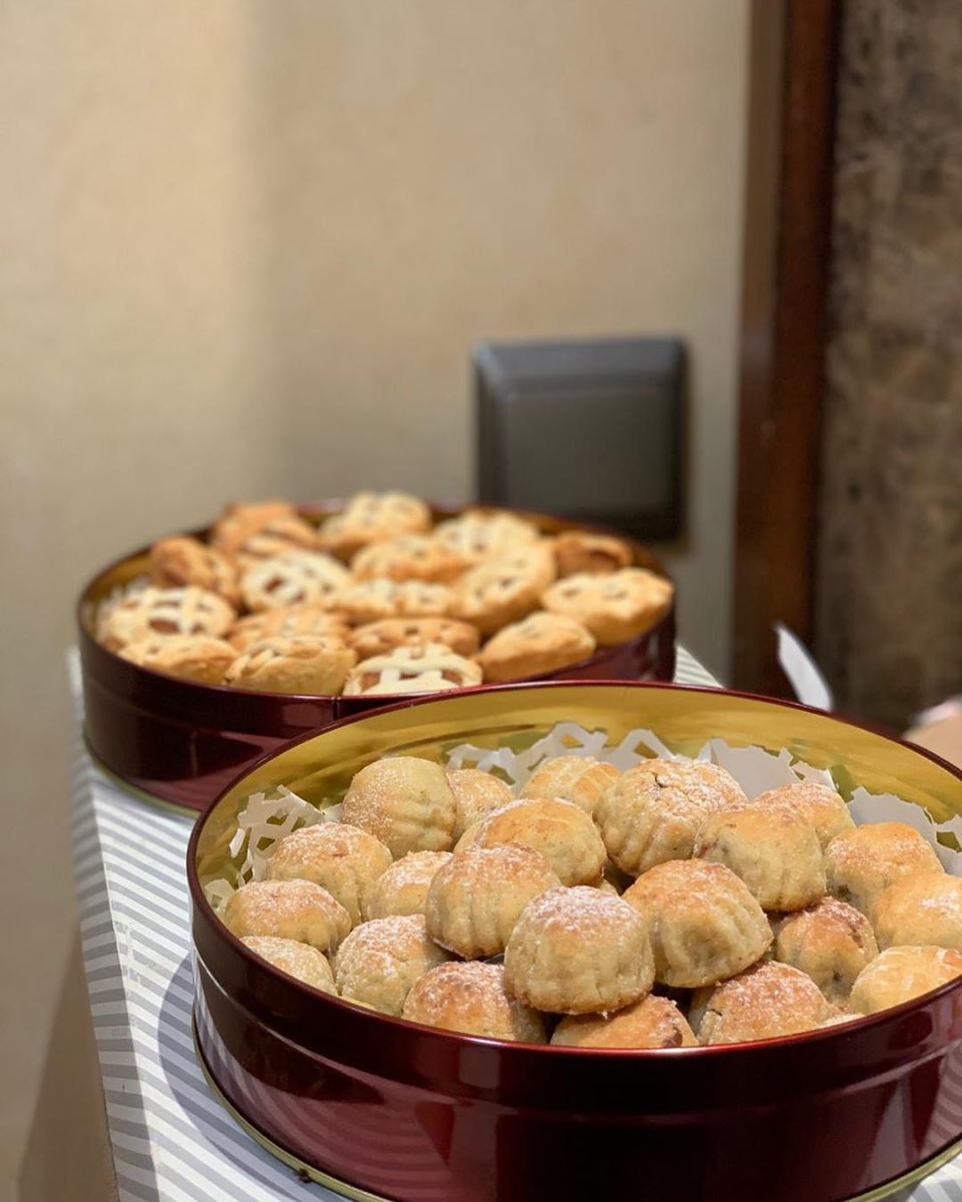 معمول وفطيرة تفاح ❤️