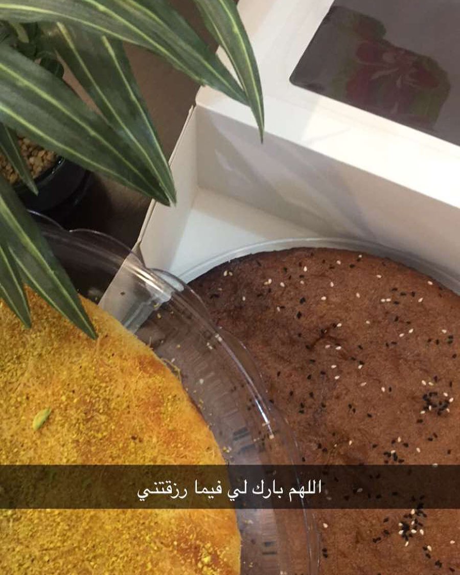 رب القلوب اعلم بما فيهاو أقدر عليها من مجريات الزمان ومن خلق فيها الحزن هين عليه أن يخلق س