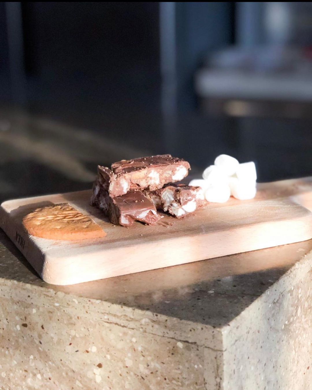 Classic rocky road . . . #riyadh #rocky_road #coffee #chocolate #marshmallow #Sweet