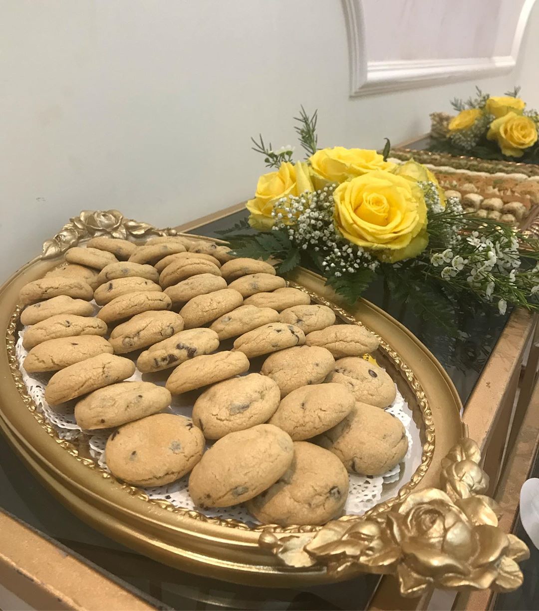 ‏إن مُحمدًا له في القلب حُبًا، ‏فصلوا عليه كي يزيد الحُبُ حُبًا