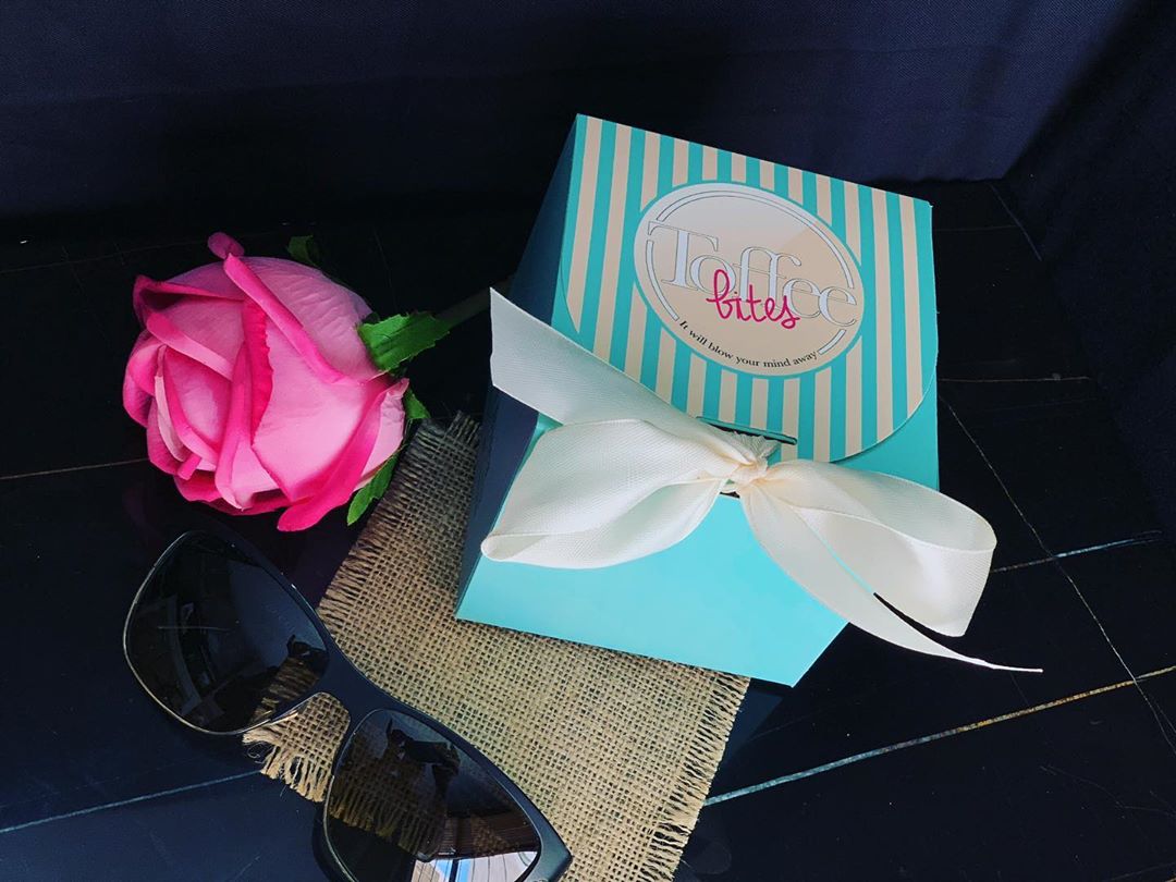 Toffee Bites #توفي بايتس#اتصل#نصل#تغلفها ونحميها من اللمس عشان توصلكم بأمان حمانا الله وا