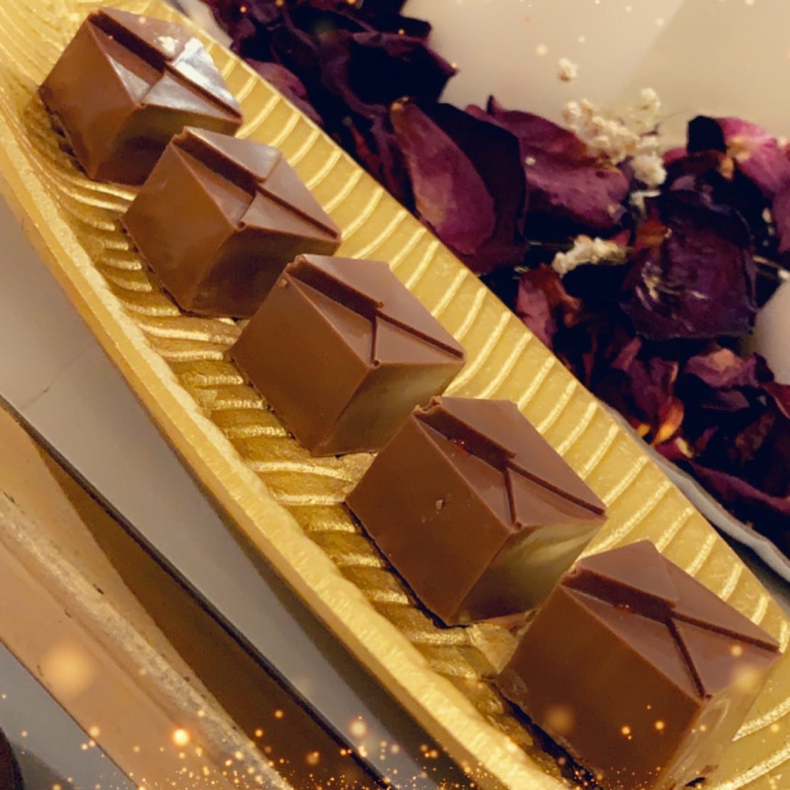 #الشرقيه #طباخات #مناسبات #شكولاته #افراح #الدمام #الخبر #لذاذه #دعم #كاكاو نكهات متعدده و
