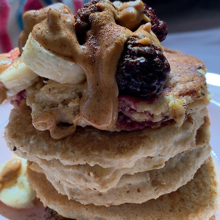 No comment #pancakes #breakfast #healthyesraa_breakfast #دايت_صحي #دايت