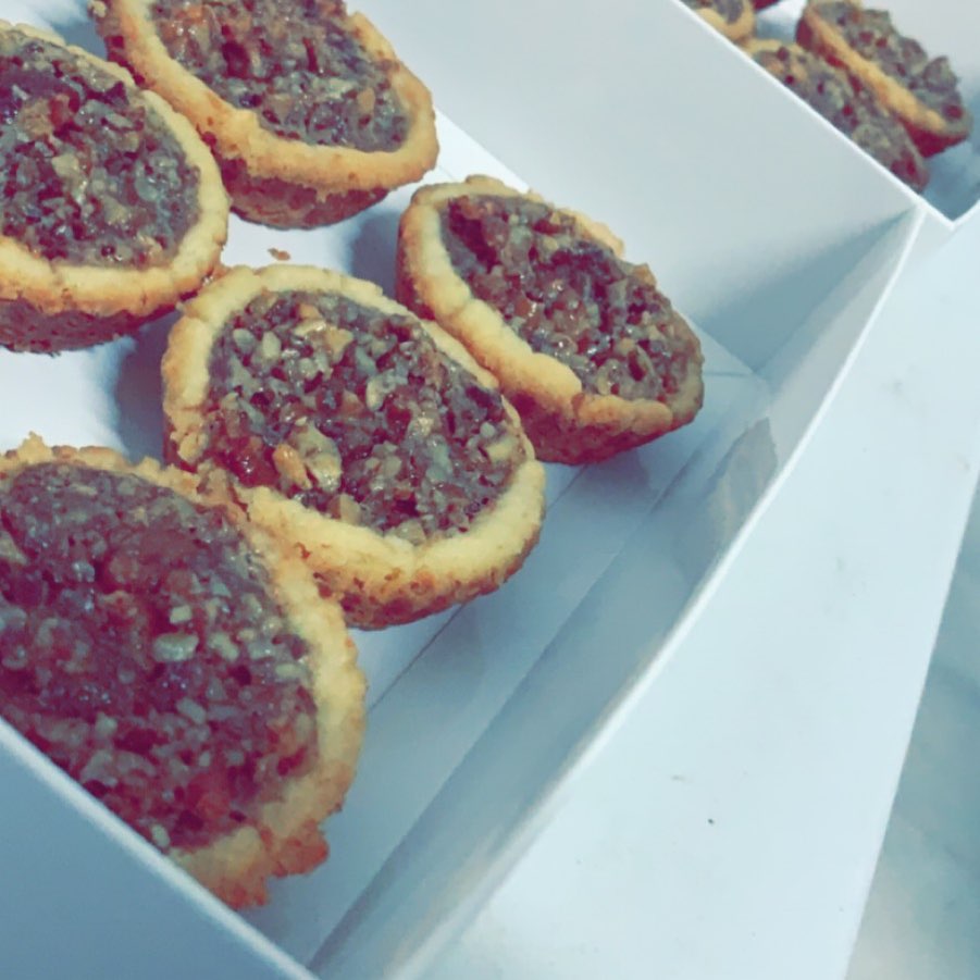 #جديدنا_لكم حلوى الطحينية
