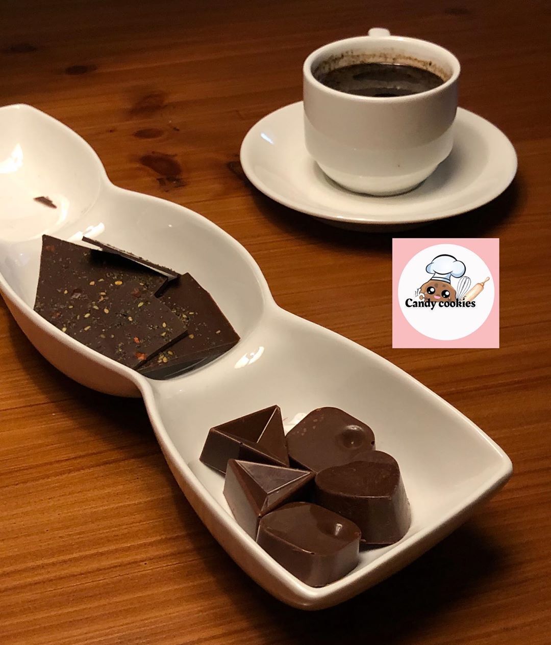 بعض اللقاءات مُدتها فنجان قهوة‬⁩ ‏لكنها تُعطيك من العُمر أجمله♥️♥️