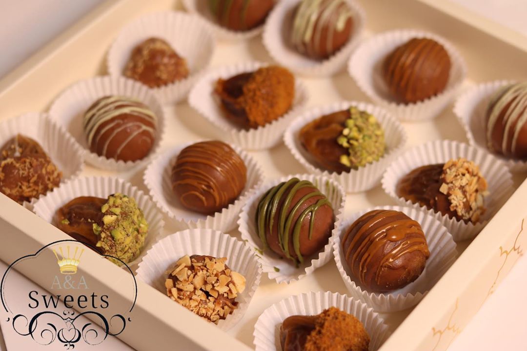 بمناسبة شهر الخير تنظم اصناف جديدة لقائمتنا #تمرية مغلفة بالشوكولاتة السويسرية وحشوات فريد