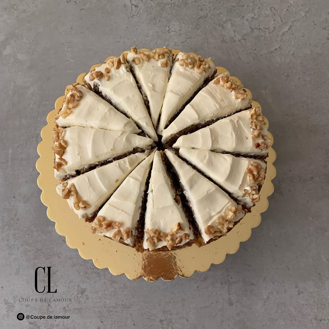 عشاق كيكة الجزر راح تعشقونها من جديد من عندنا✨ #coupe_de_lamour #coupedelamour bakery #كو