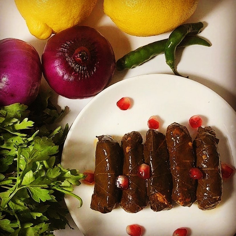 #ورق_عنب #ورق_عنب_حامض #حامض #ورق_عنب_بالحامض_ودبس_الرمان #طبخ_بيت #اسر_منتجه #لذيذ #جده #