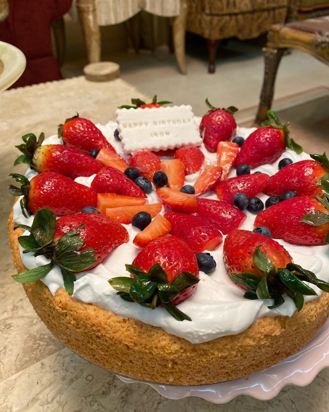Tres leches cake W/ strawberries now available! 110 SR كيكة الحليب بصوص وقطع الفراولة سارت