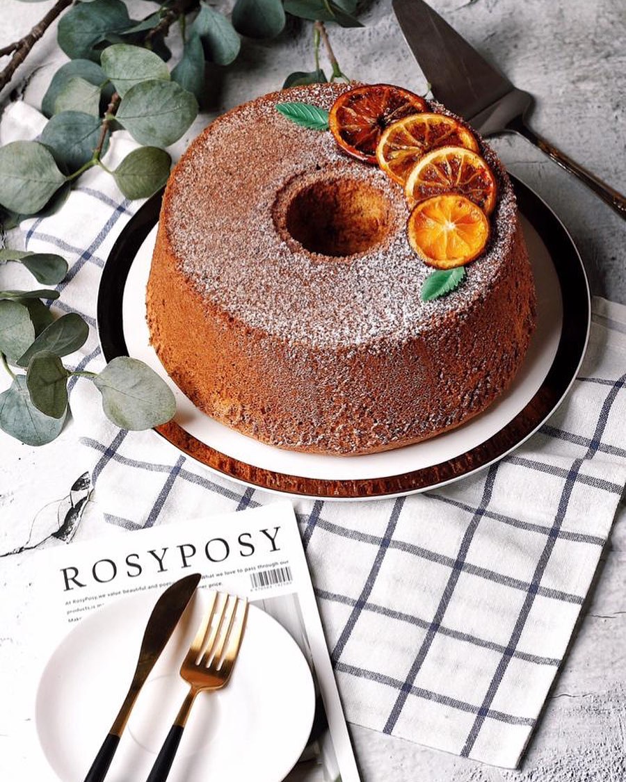 Every good morning needs fluffy orange cake 100 SR ————— كل صباح جيد يحتاج الى قطعة من كيك