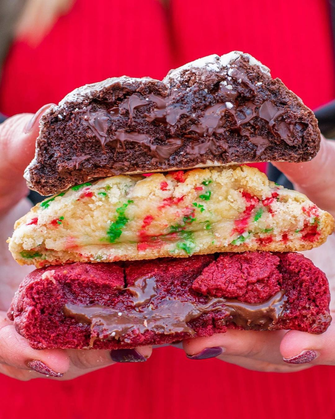 It’s Christmas week at & the last week to get your hands on their Specialty Holiday Flavor