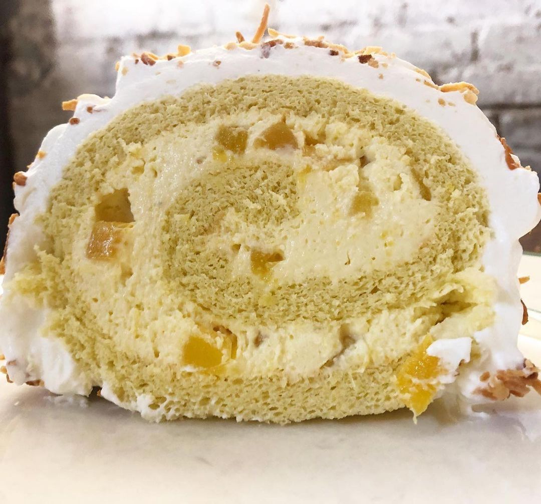 Coconut Mango Roll Cake from their Christmas Menu! See below to learn more, including how