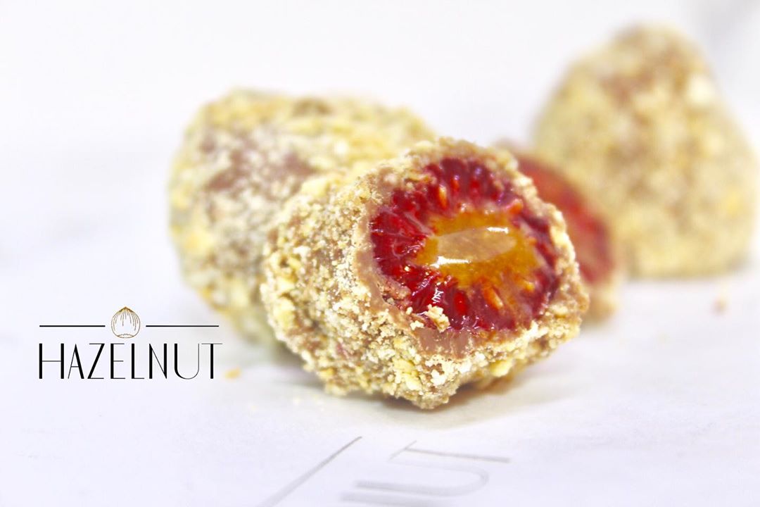 {4} Biscuberries ___________________________ {4} بيسكوبيريز