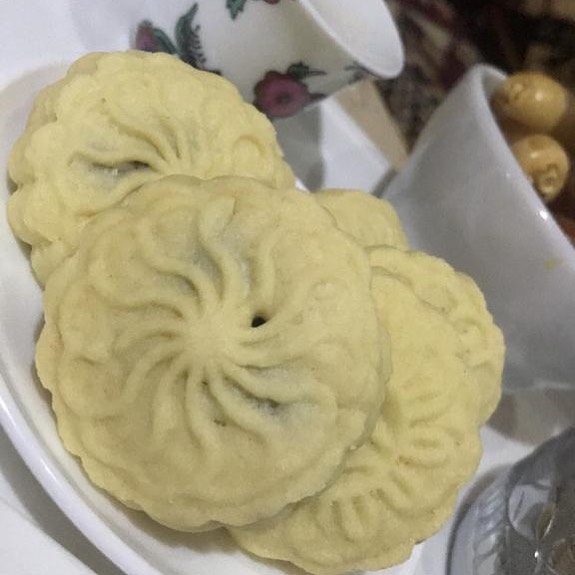 معمول بحشوه التمر هش ولذيذ