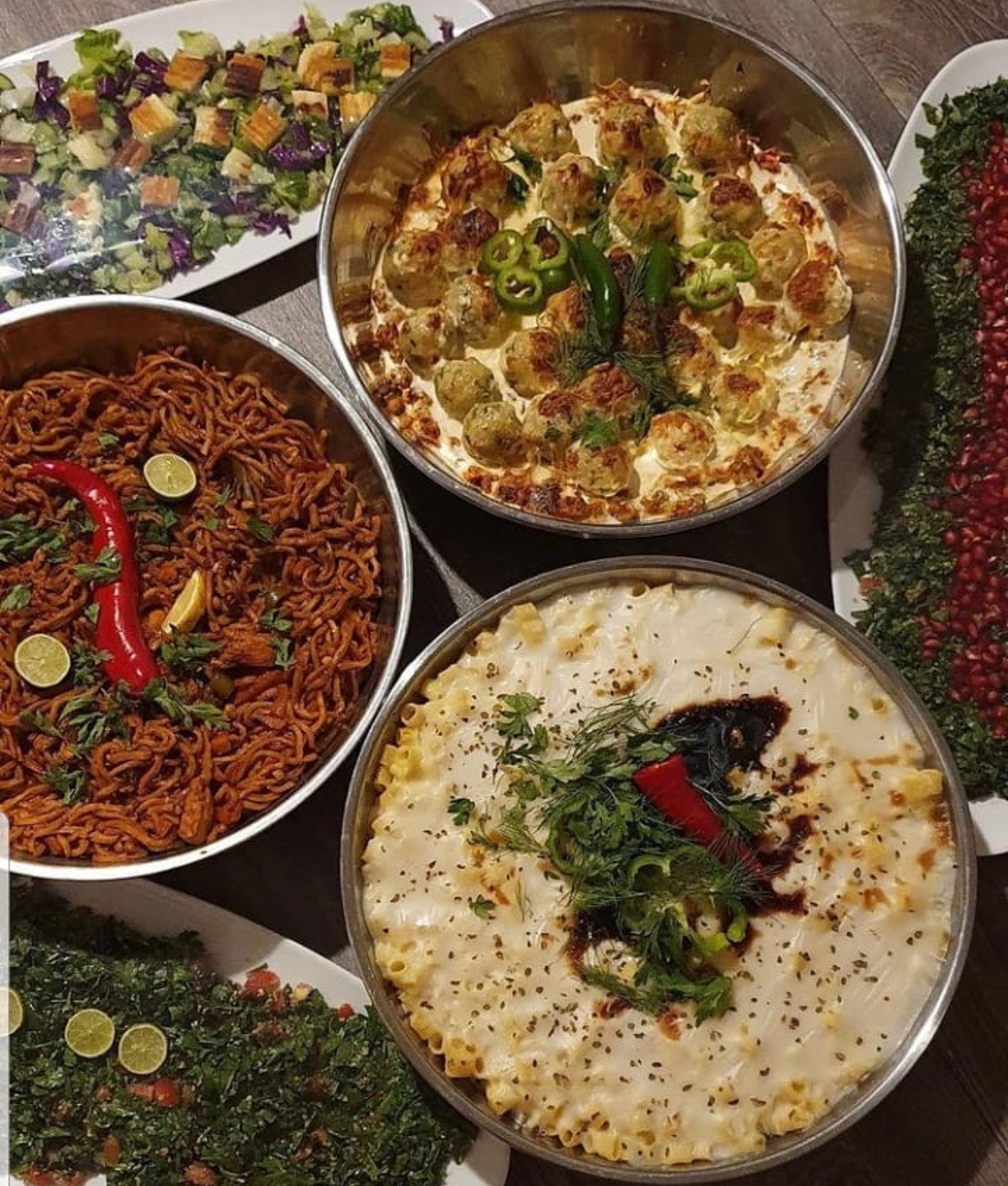 بوفيه سخان صغير كرات بطاطس نودلز مكرونة باشميل