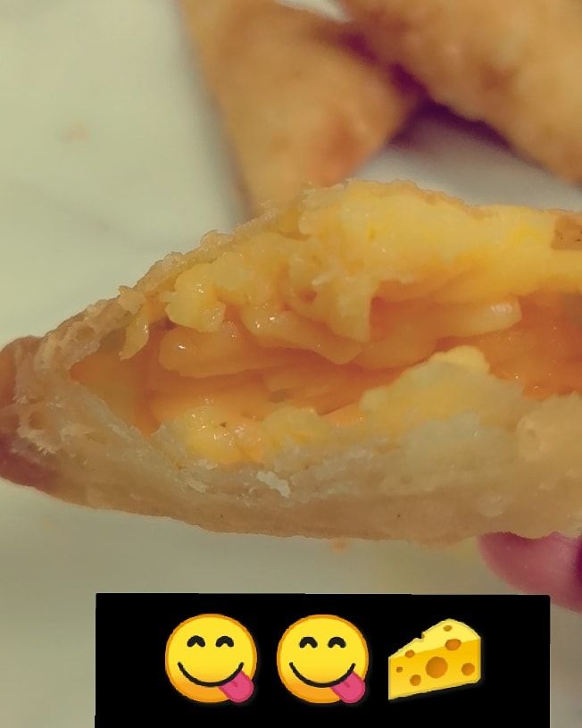 لحم.. دجاج.. خضار.. الاجبان بأنواعها.. بطاطس