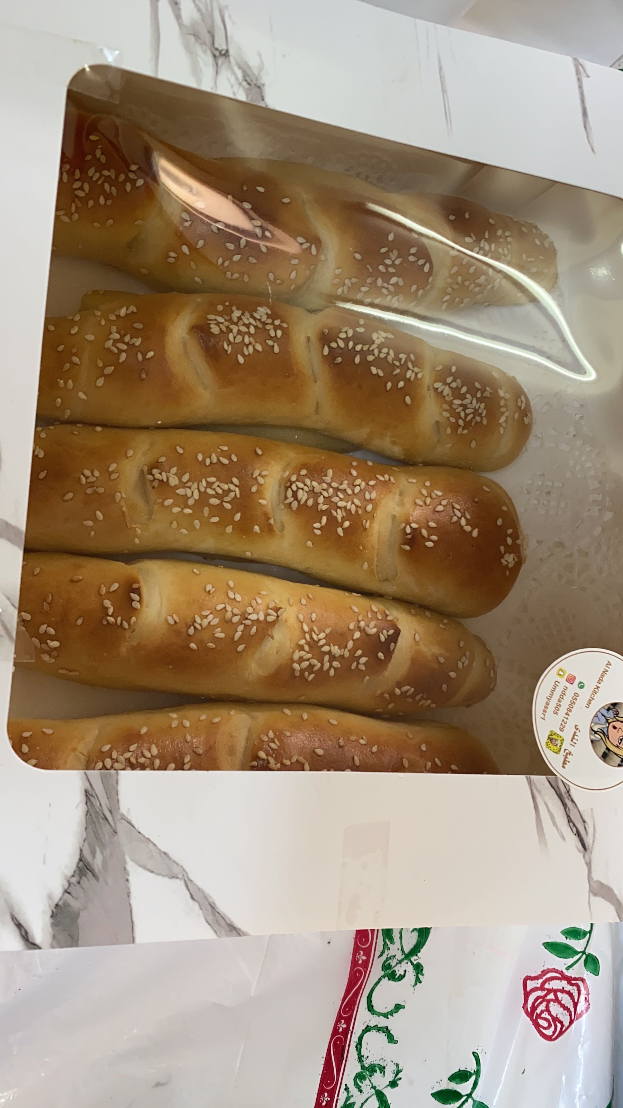خبز فرنسي لذيذ