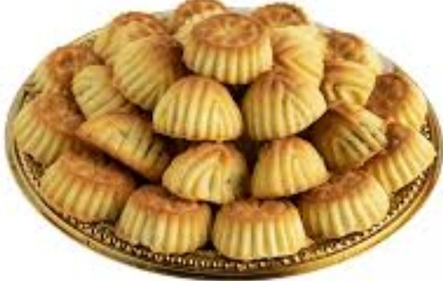 معمول بالتمر صحن وسط