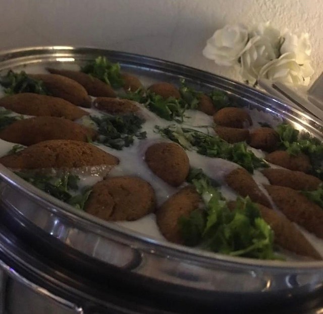 كبة بالبن كبة لحم غنم طازج مع مكسرات او سادة