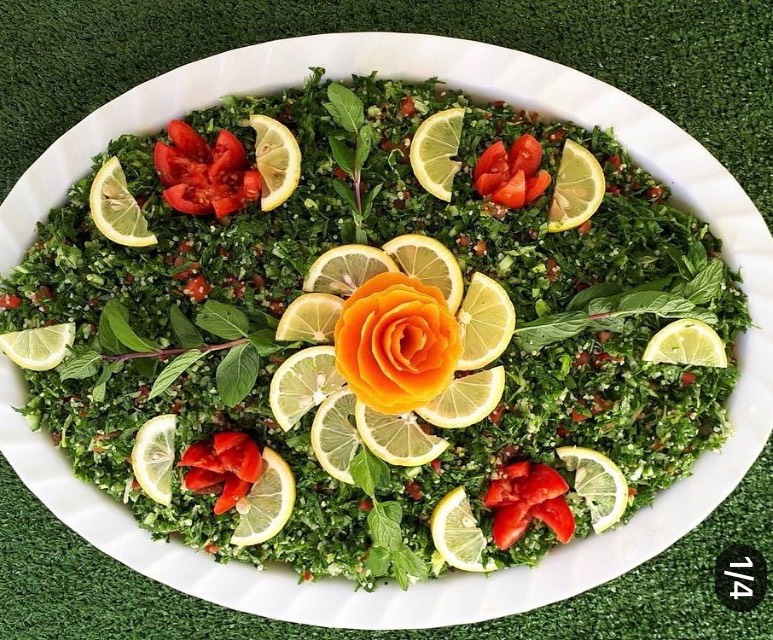 تبولةمع برغل وخضار وليمون