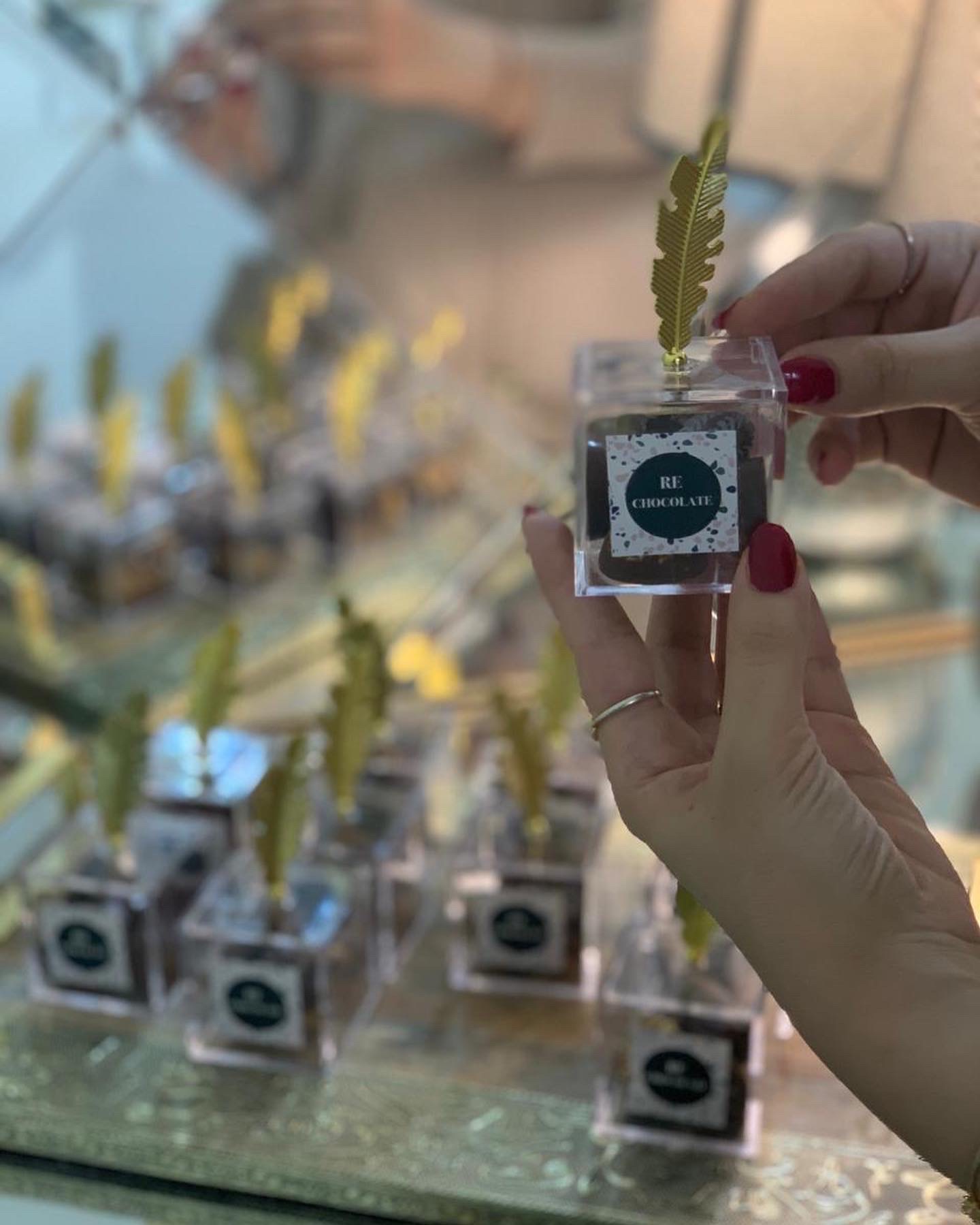 توزيعات RE CHOCOLATE