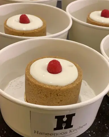 لاتنسوا تزورونا في كريت London cheesecake made by Haneenoo’s kitchen ‍#homemade #fresh #london #jeddah #durrah #cakes #cheesecake #jeddahevents #jeddah_food food #jeddah_cafe #gourmet #jeddahwaterfront #jeddah_now #grosvenorhouse #Marriott #raspberry #chiefs #jeddah_cafe #jeddafood #overdose #morning #afternoontea #jeddah2019 #love #uk #designcake #coffee #coffeeshops #jeddahevents #jeddah_cafe #weekend #tuesday #work