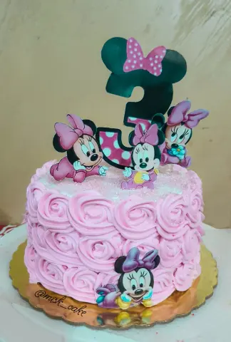كيكة عيد الميلاد بالفانيلا