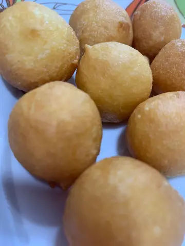 لقيمات