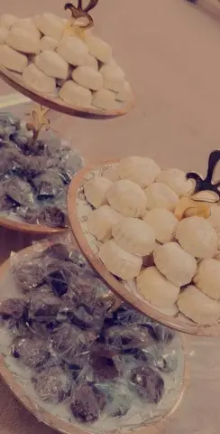 معمول وكوكيز حسب الطلب لايوجد جاهز.. الطلب قبل بيومين