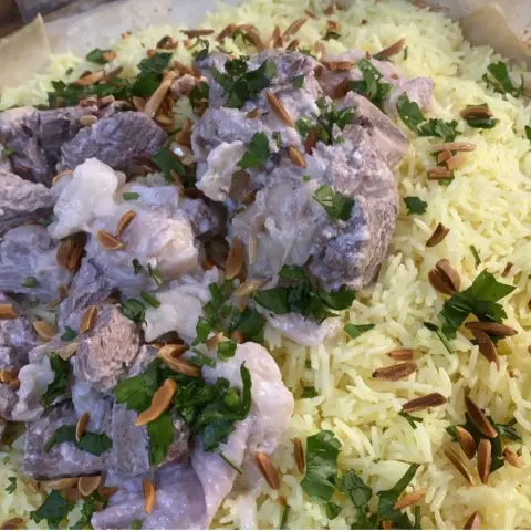 منسف اردني حسب الطلب