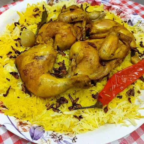 مندي دجاج بالفرن ولا أطيب ولا الذ