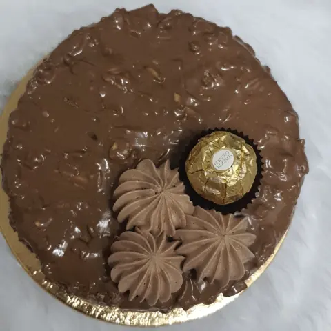 كيكة فريرو روشيه..