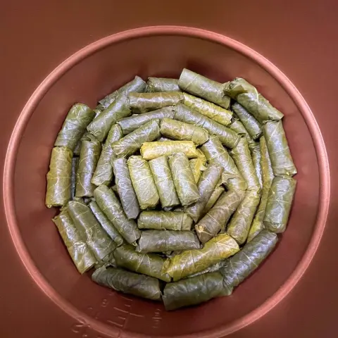 بنان الشهد