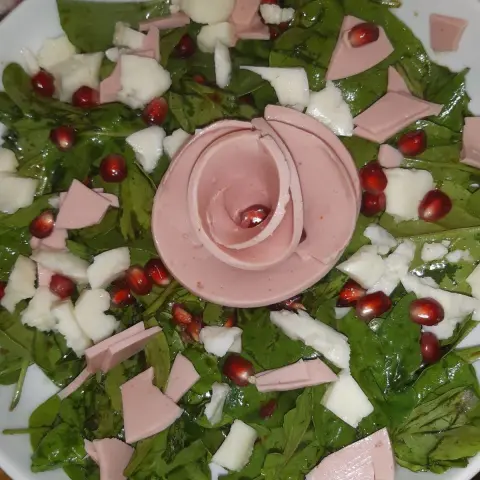 سلطة جرجير